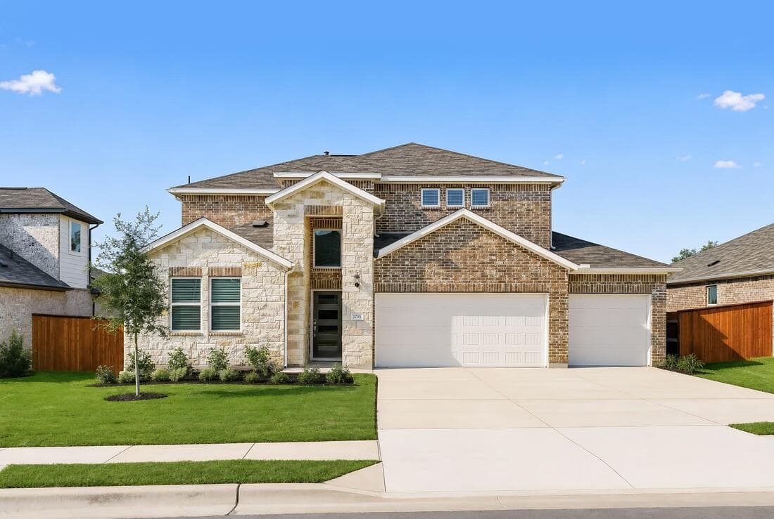 1705  Lorant Ln