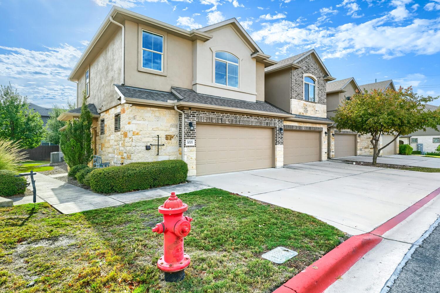 2880  Donnell Dr  #3001 photo 2