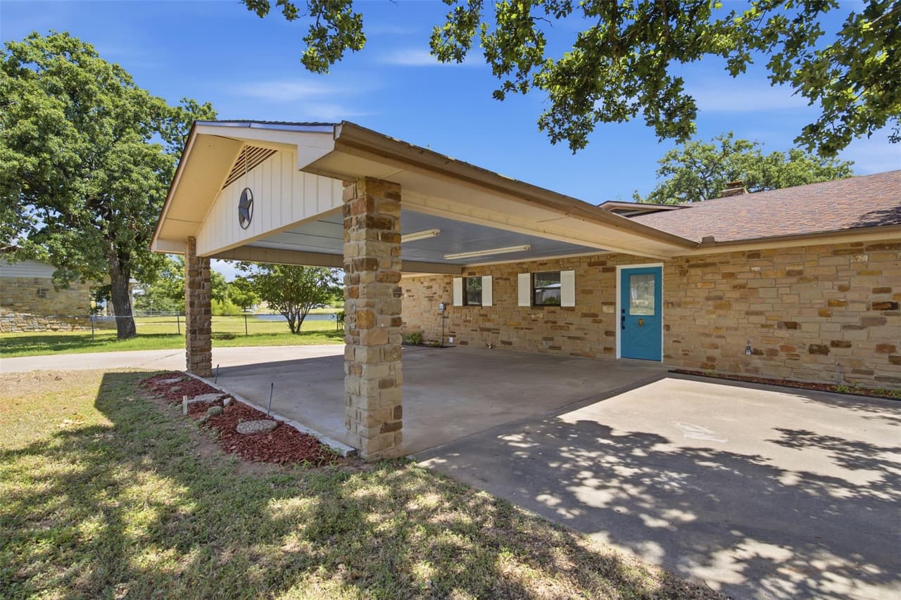 508  Pebble Dr