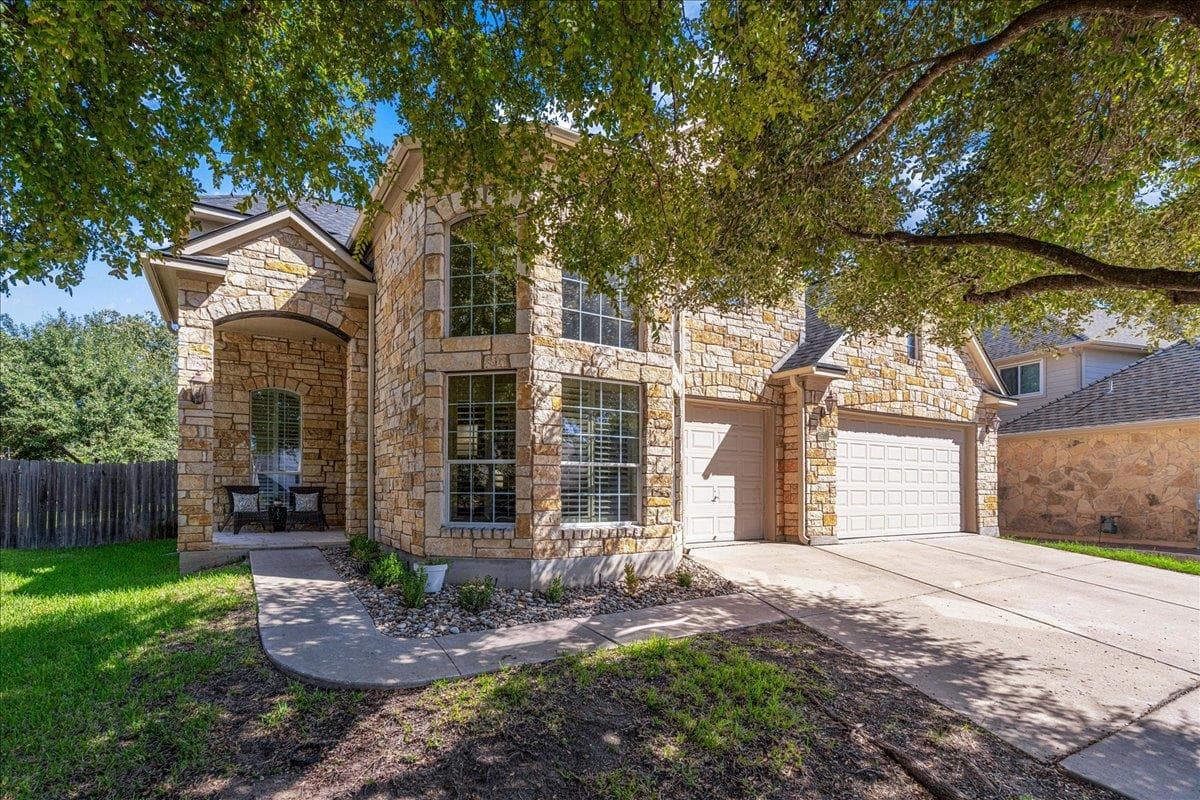 1602  Purple Sage Dr photo 3