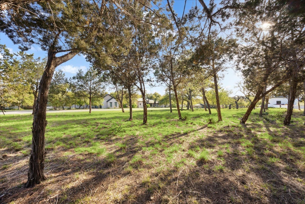 274  Waters Edge Cv