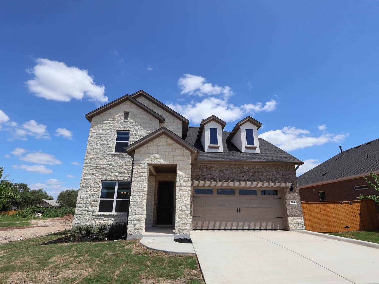 261  Callahan Loop