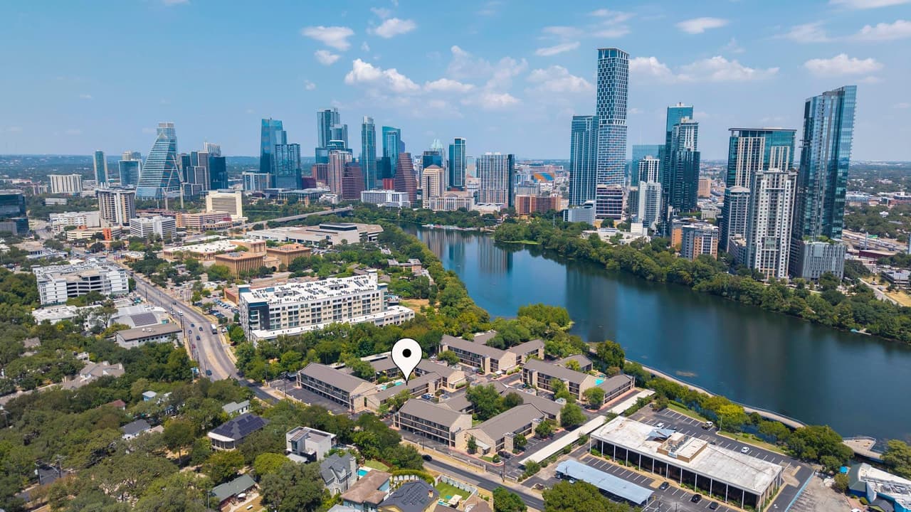 500 E Riverside Dr  #119