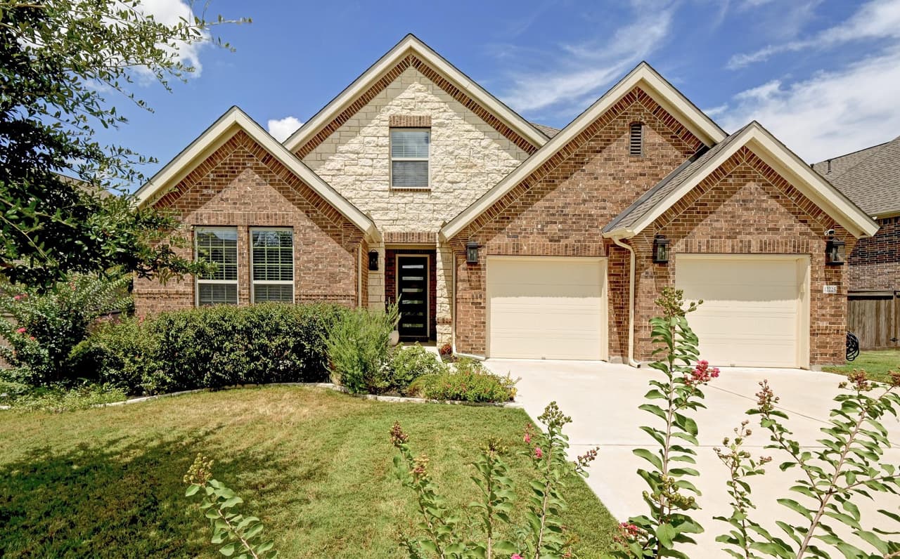 12225  Mesa Verde Dr