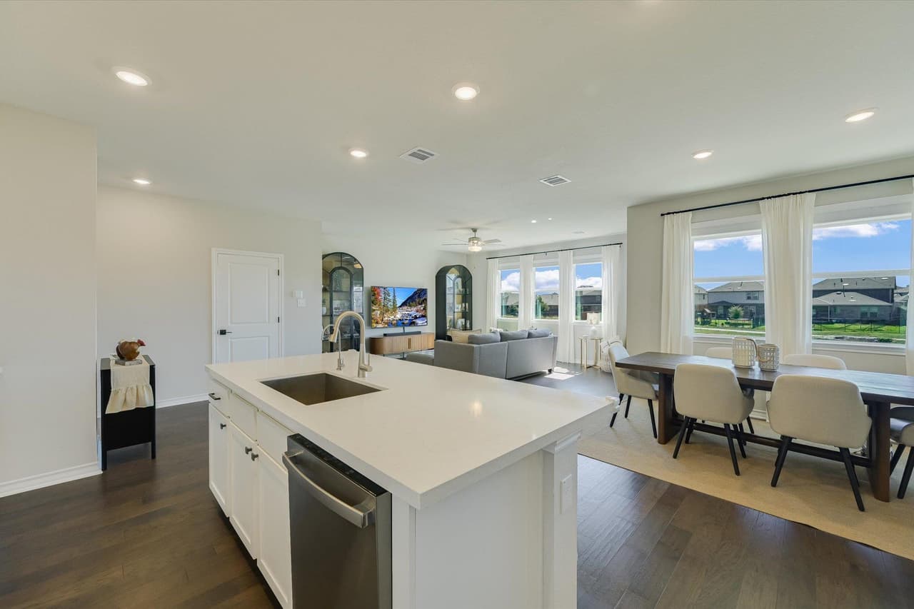 482  Pepperbark Loop photo 6