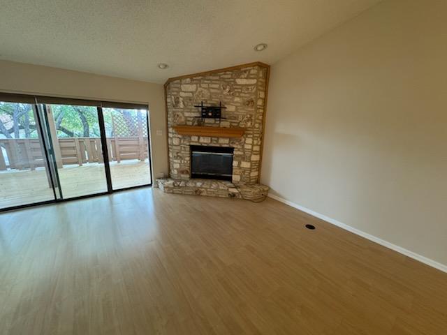 48  Oaks Pl photo 4
