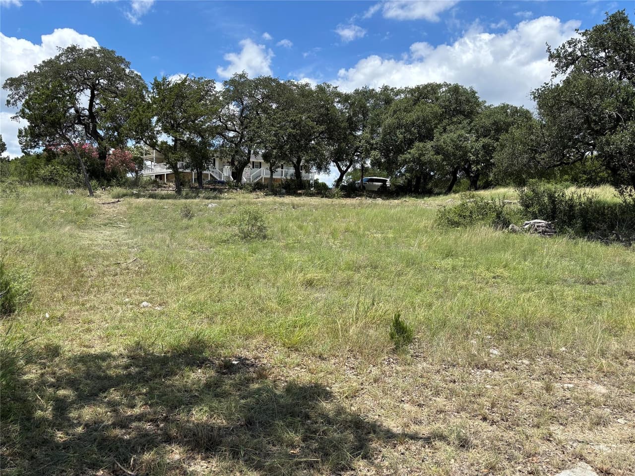 2805  Cornell Cv photo 3