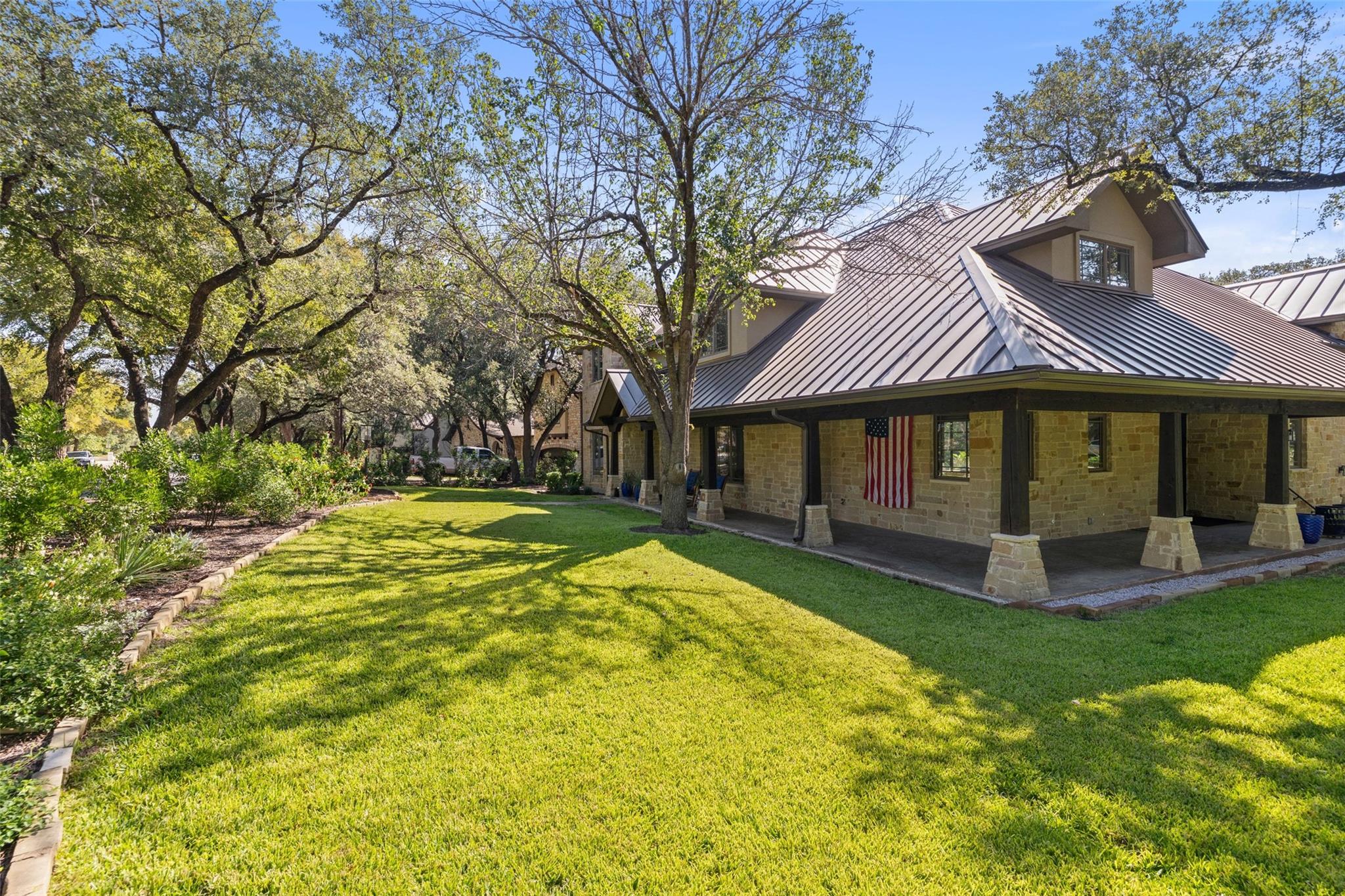 4918  Rollingwood Dr photo 2