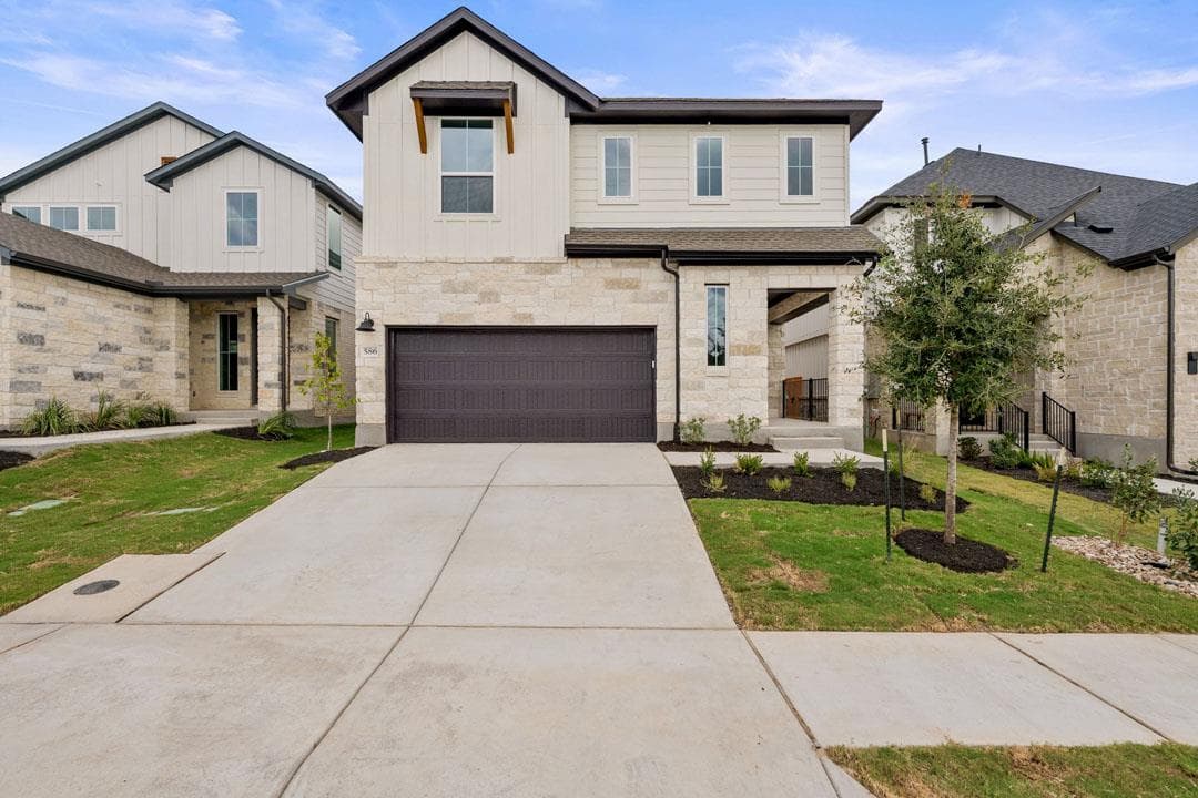 586  Darley Oak Drive None
