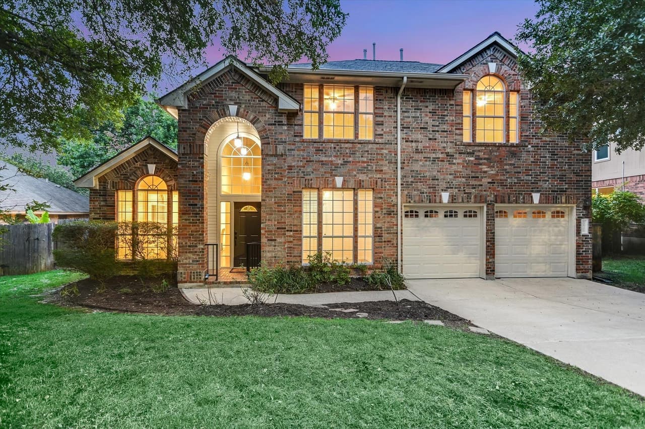 10711  Pinkney Ln photo 3