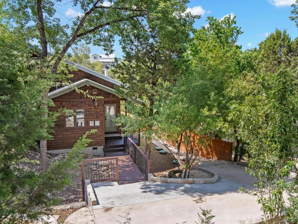 14514  Hunters Pass photo 3