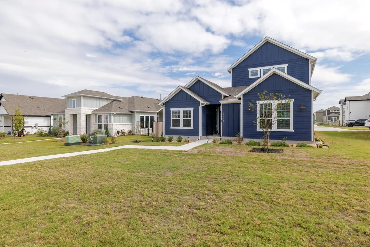 8614  Dongan Dr photo 3