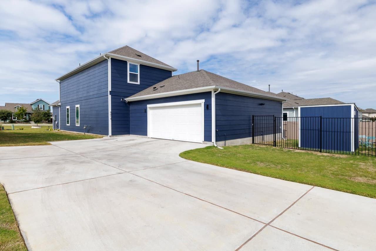 8614  Dongan Dr photo 4