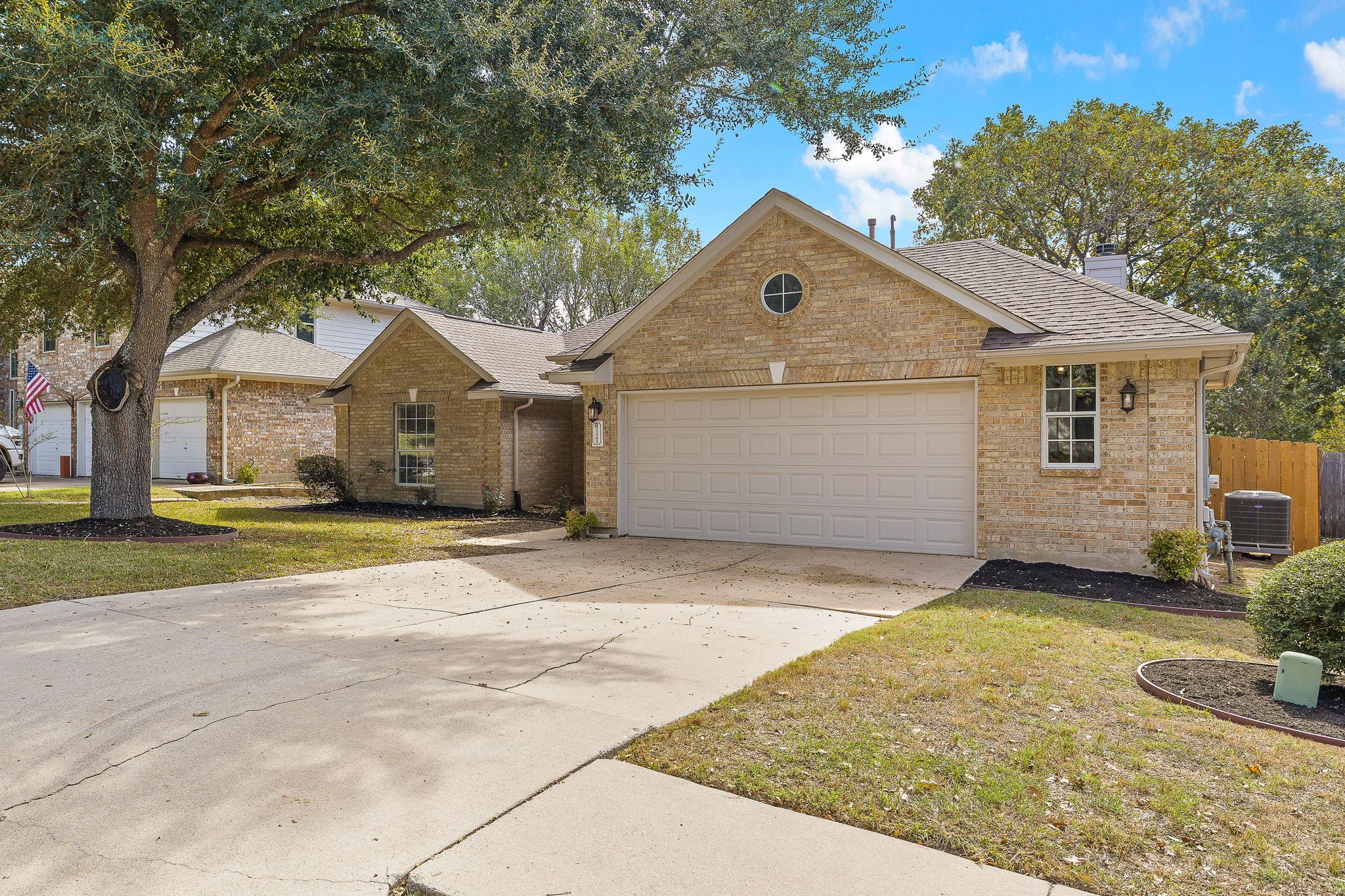 2205  Terradyne Dr photo 3