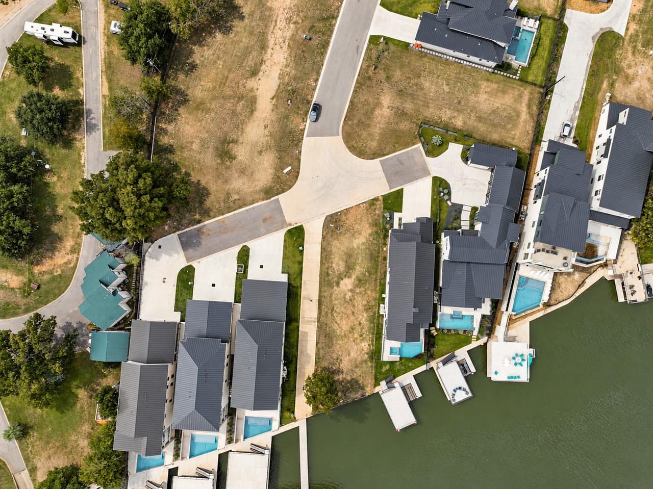 Lot 9  Riverfront Ln photo 4