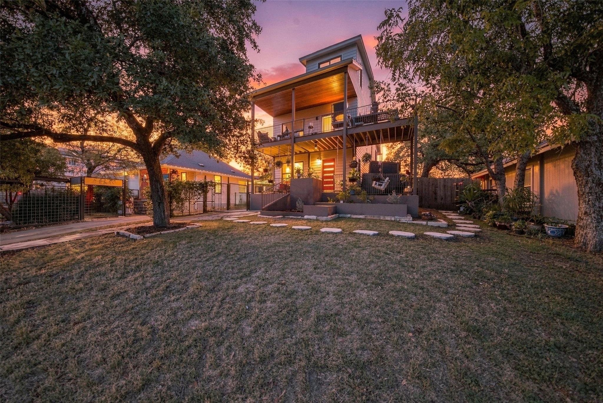 1203  Cedar Ave photo 3