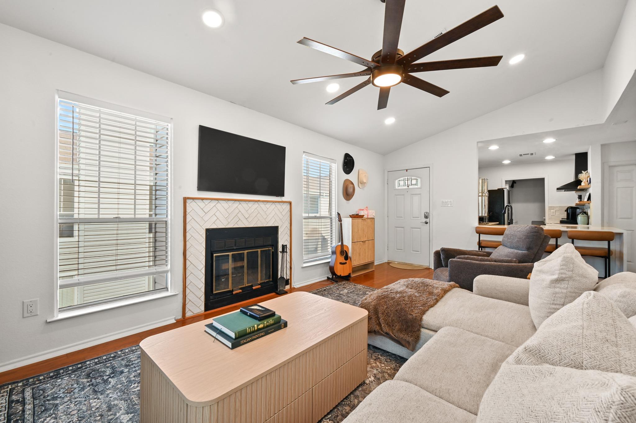 2520  Quarry Rd  #304 photo 6
