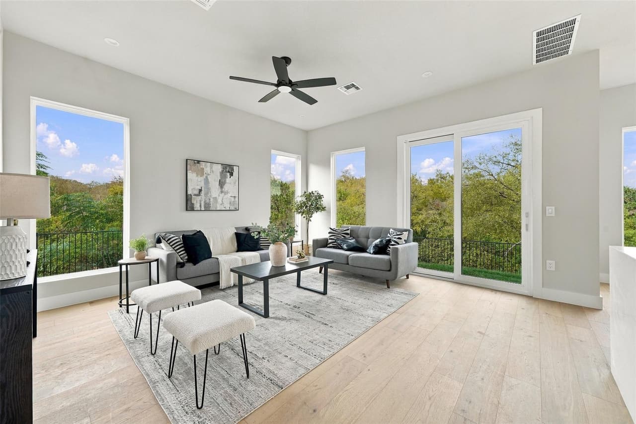 6300  Bristol Cir photo 3