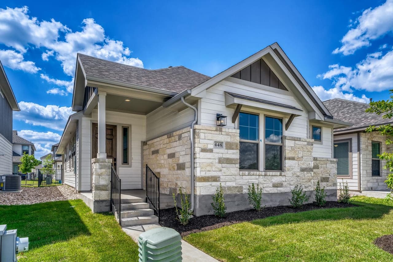 448  Burlington Dr
