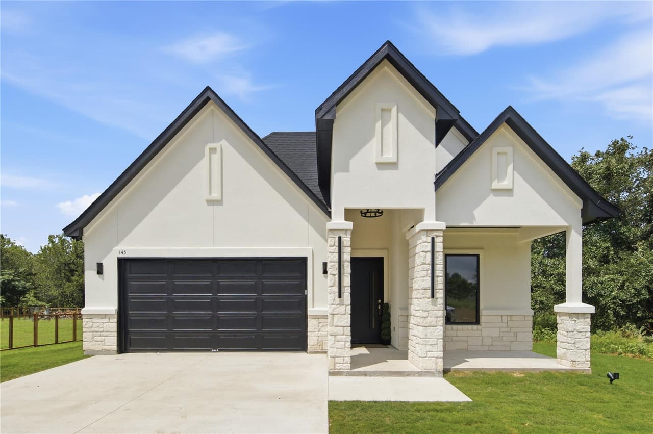 145  Kawainui Ln