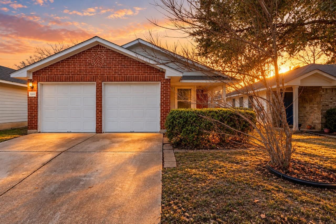 3209  Etheredge Dr photo 2