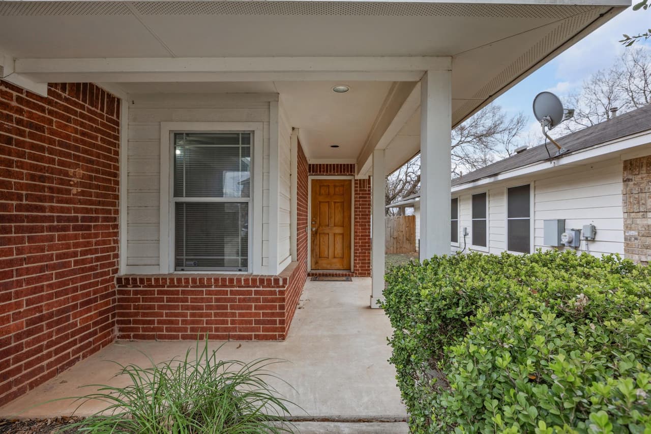 3209  Etheredge Dr photo 3