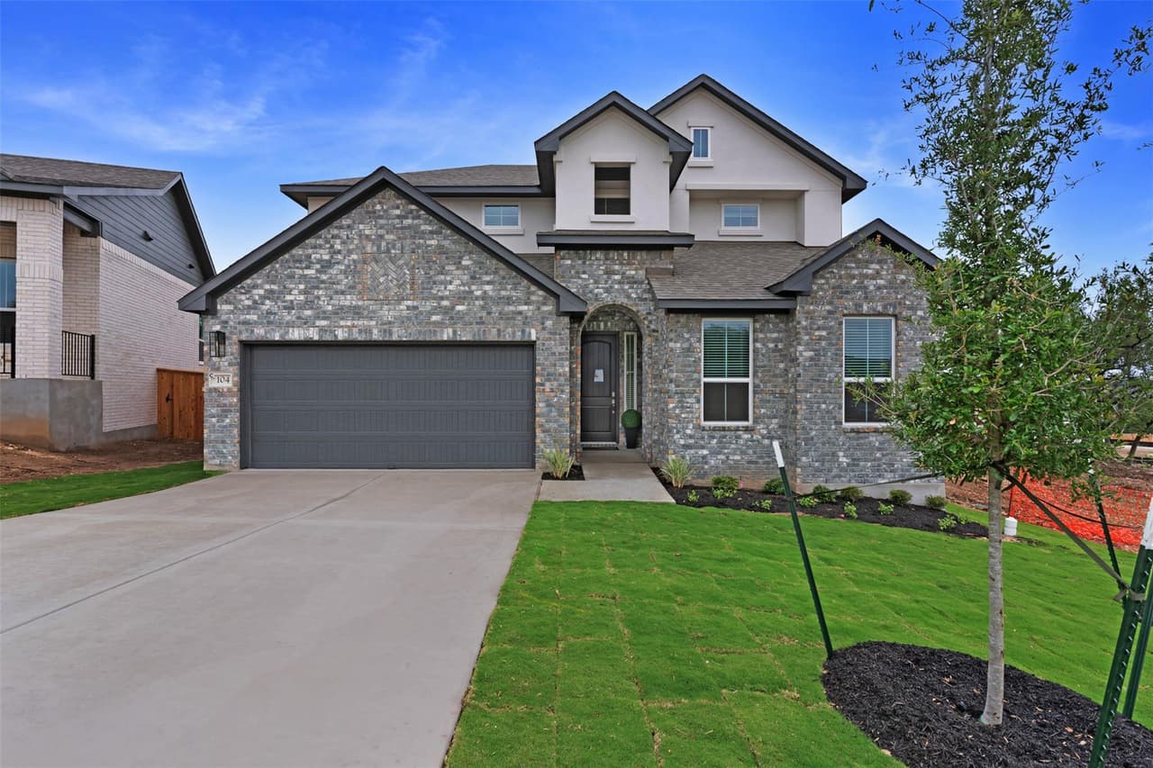 4304  College Square Dr