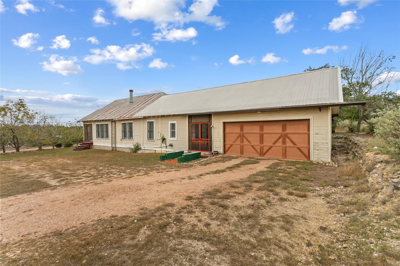 450 and 500  Springlake Dr photo 3