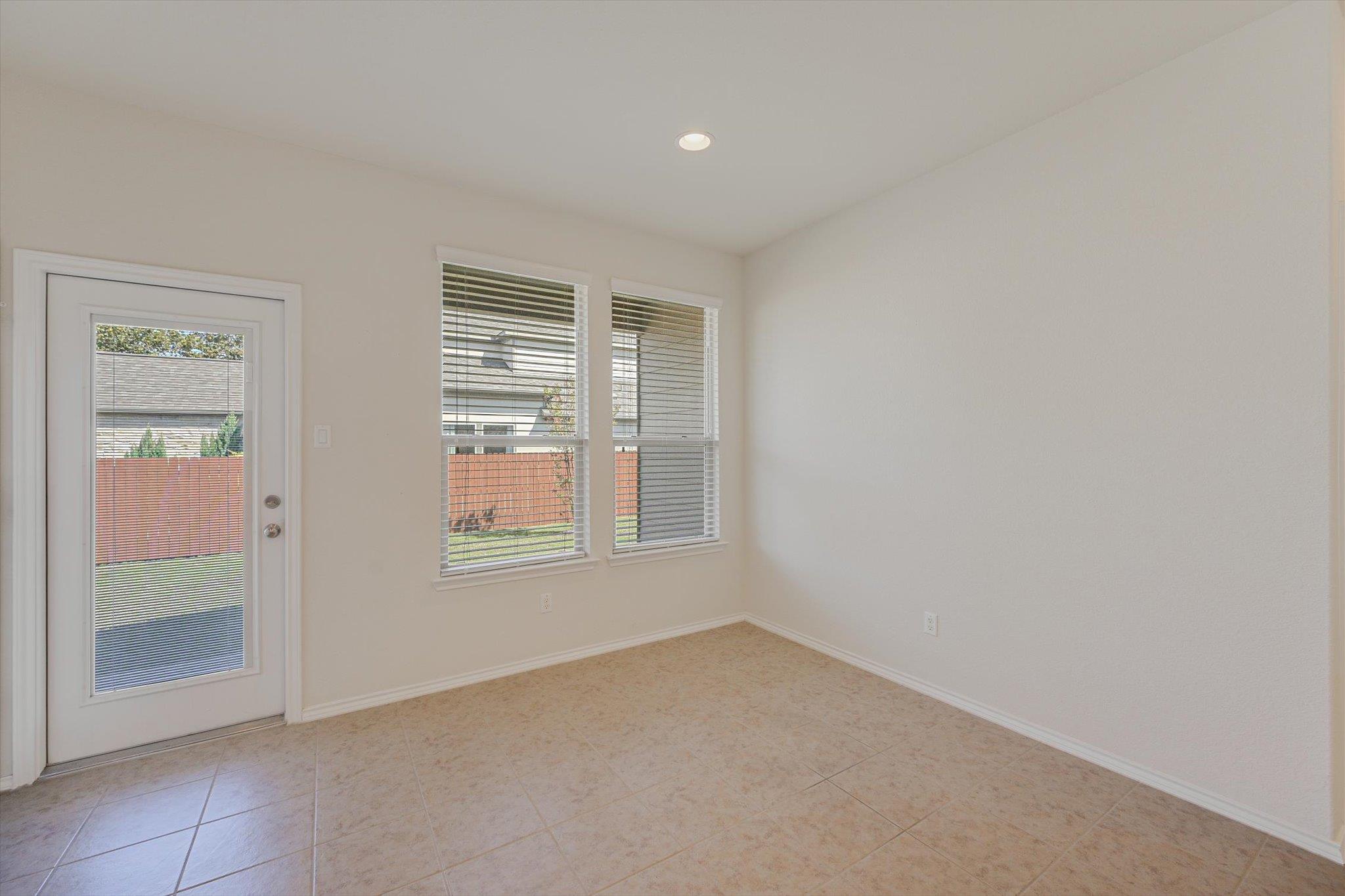 3706  Kennedy Grace Ln photo 4