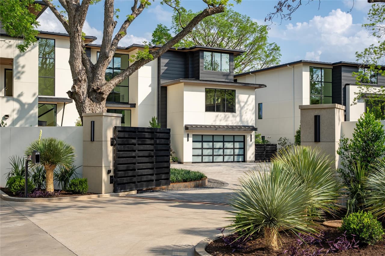 2503  Westlake Dr  #301