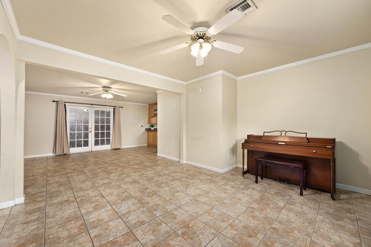 4621  Philco Dr photo 4