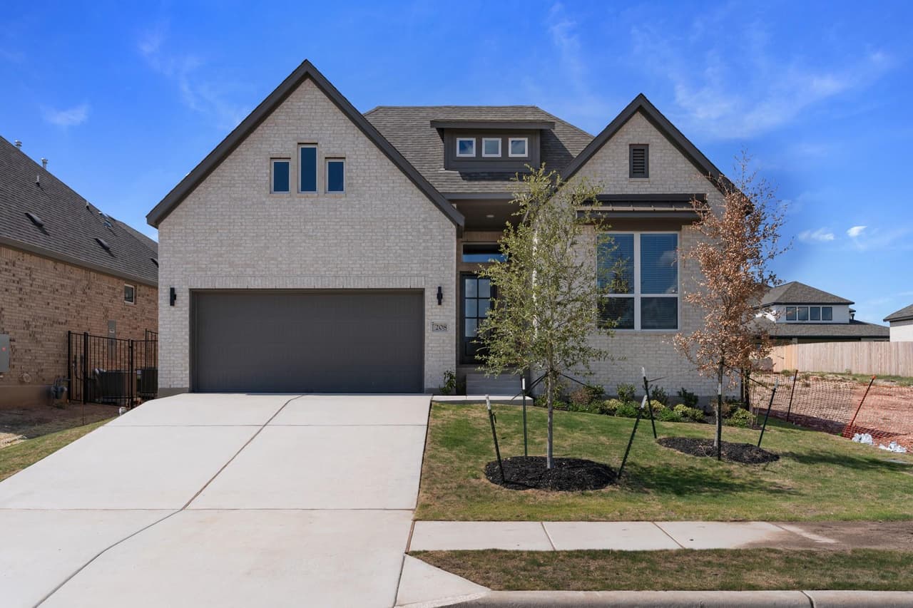 208  Montecido Dr