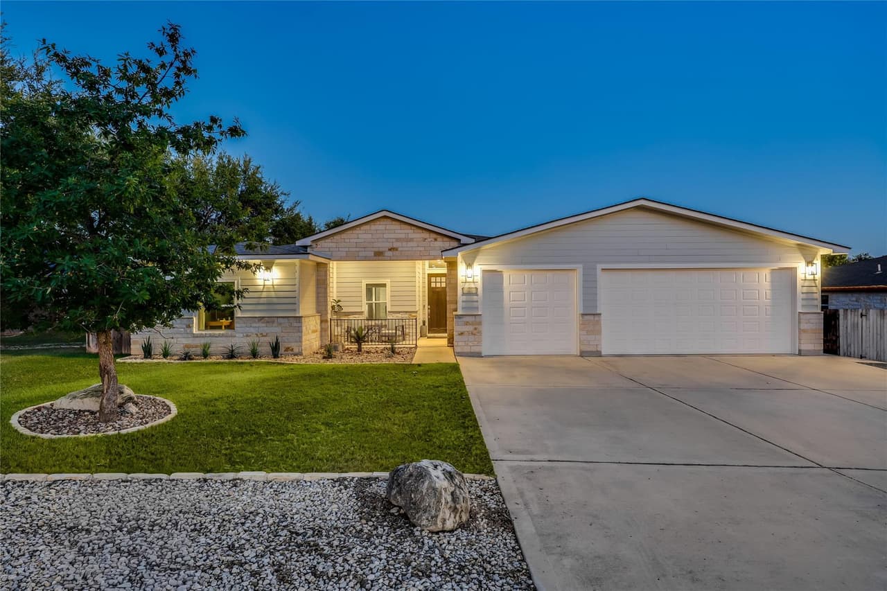 2111  American Dr