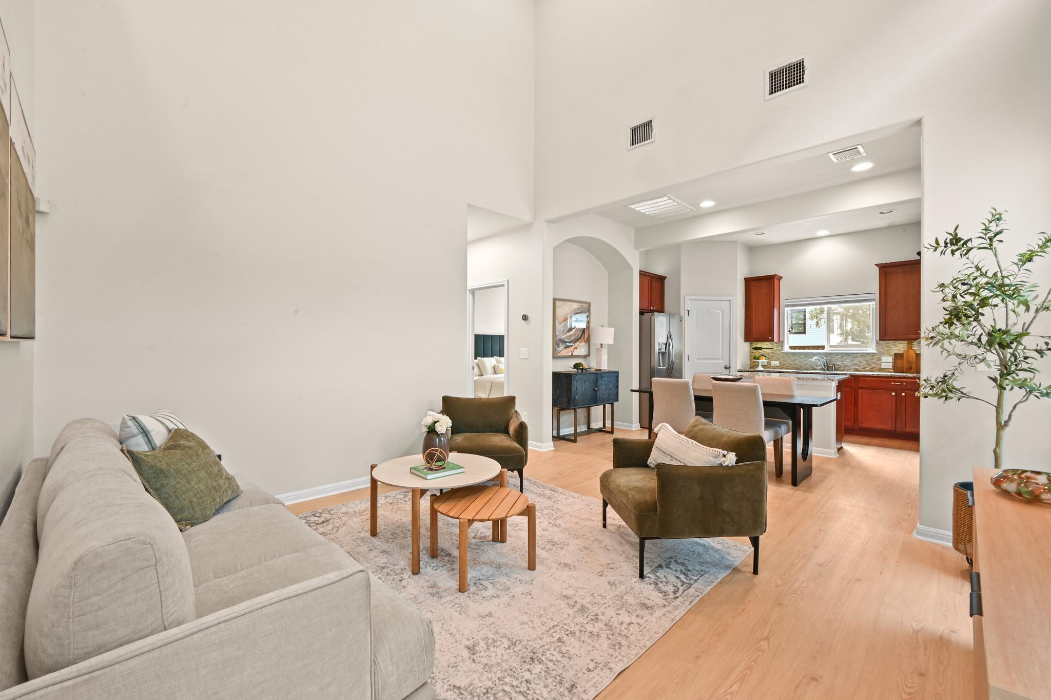 7709  Menchaca Rd  #15 photo 3