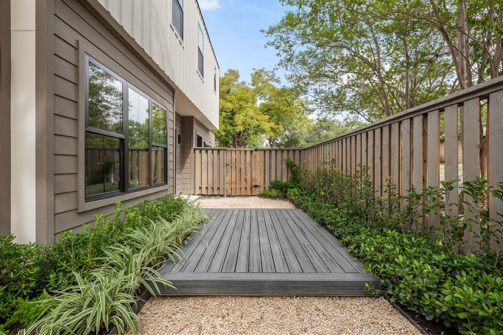 2404  Euclid Ave  #1 photo 5