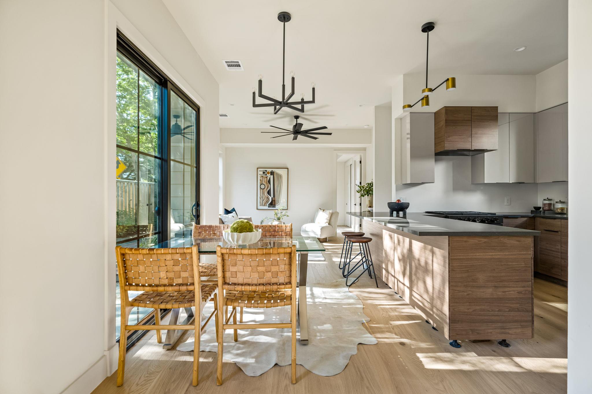 2404  Euclid Ave  #1 photo 6
