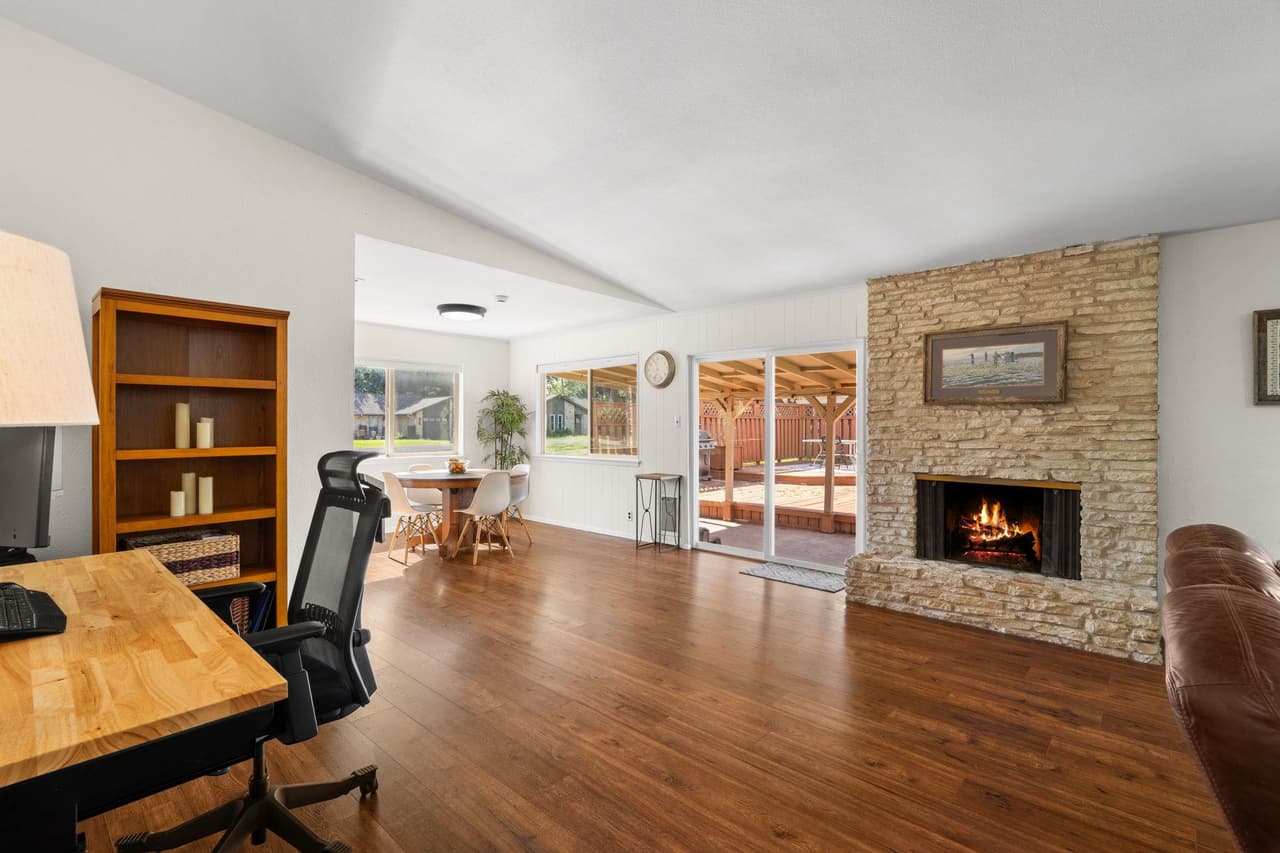 9601  Braeburn Gln photo 6