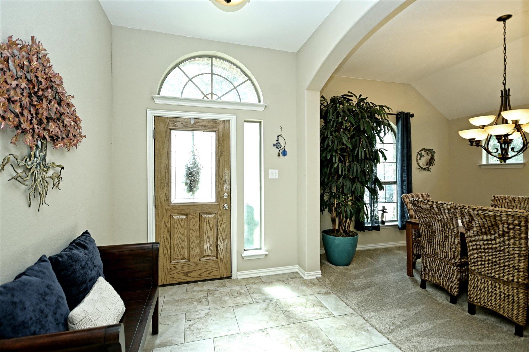 293  Rosemary Hollow Holw photo 4