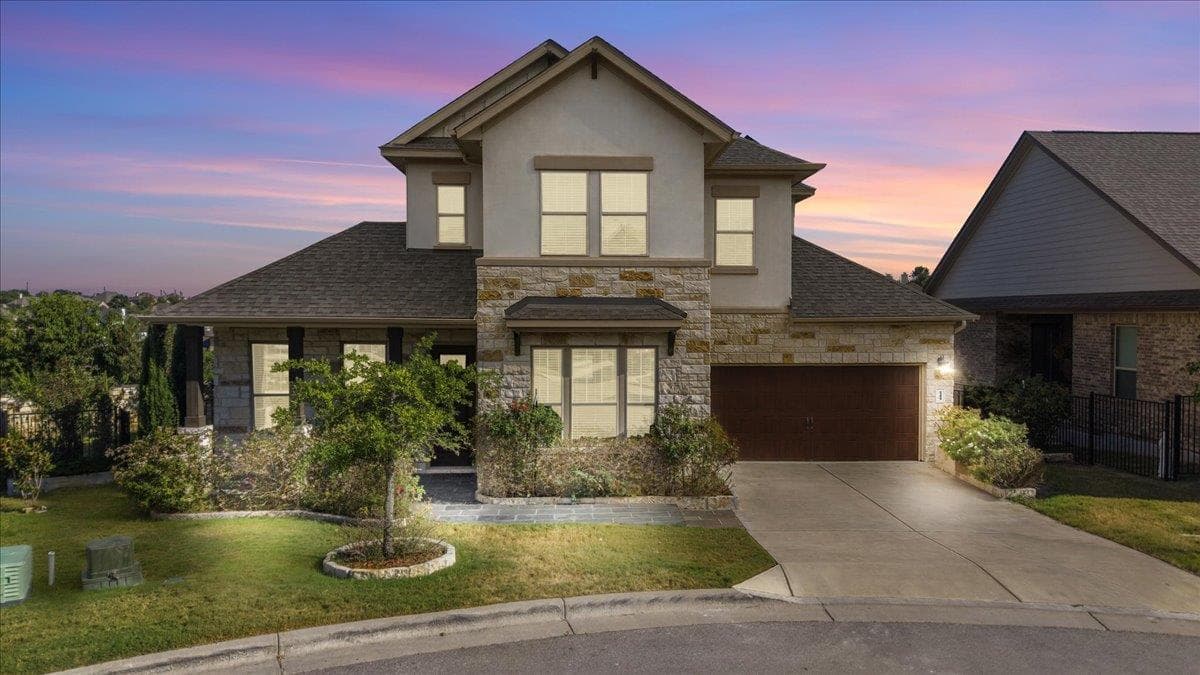 266  Village Oak Dr