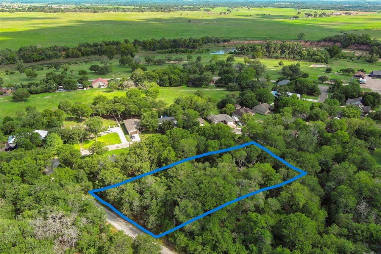 Lot 33  Kaelepulu Dr