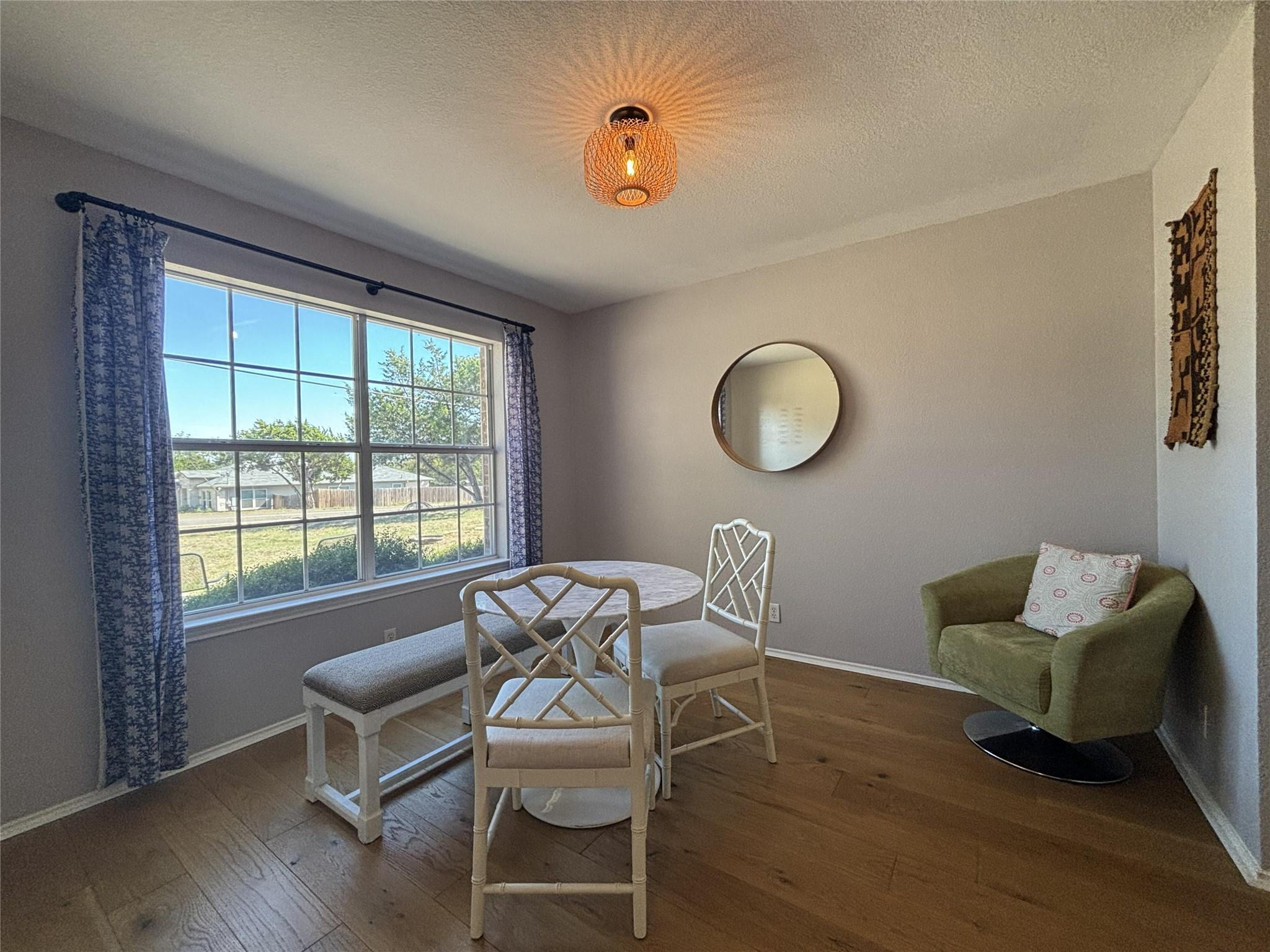 20605  National Dr photo 2