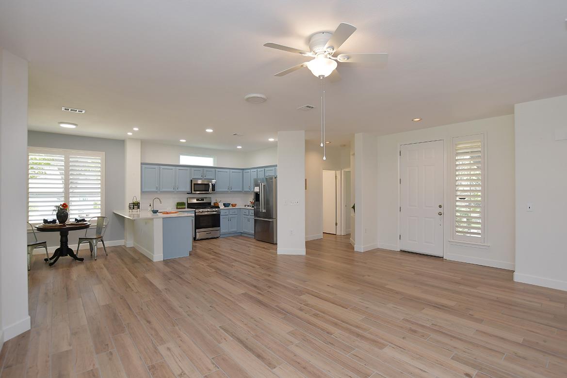 100  Bronco Cir photo 5