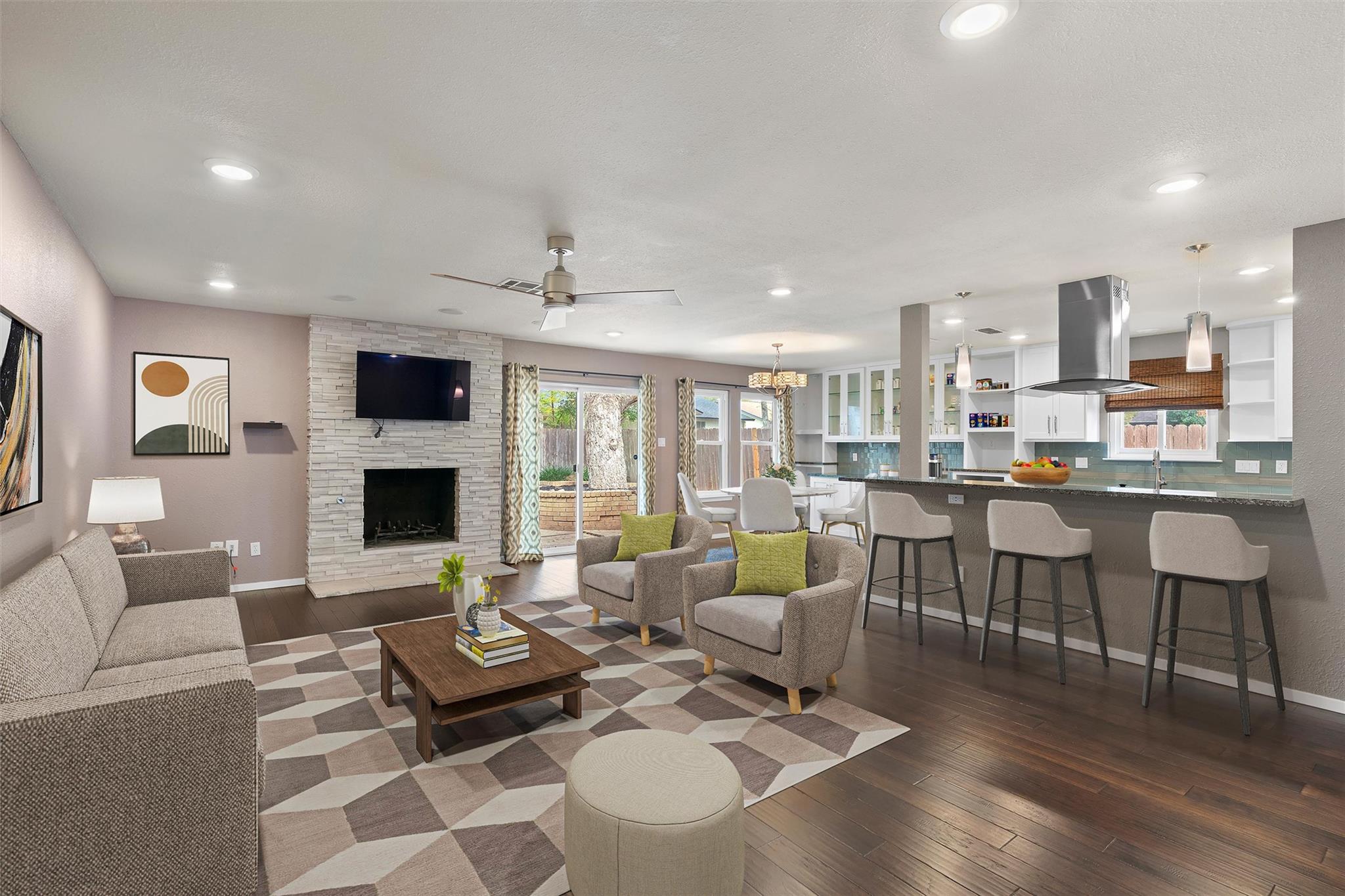 4302  Yucatan Ln photo 4