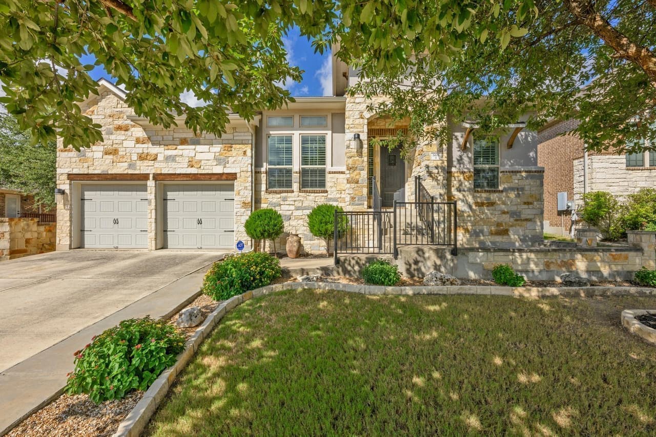 865  Catalina Ln