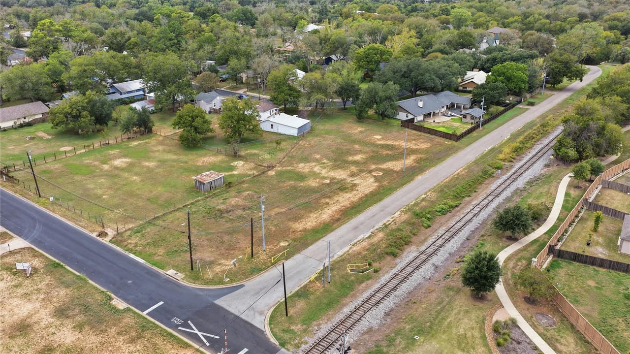 TBD  Riverwood St photo 2
