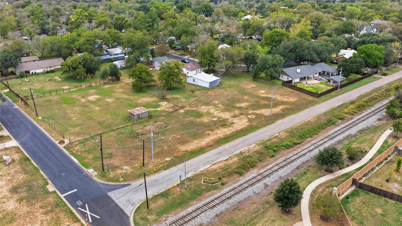 TBD  Riverwood St photo 3