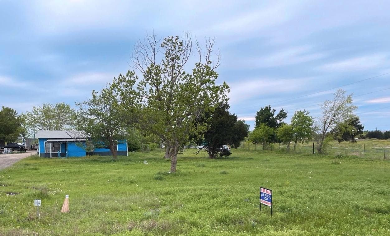 11804  Us Highway 183 Hwy S 