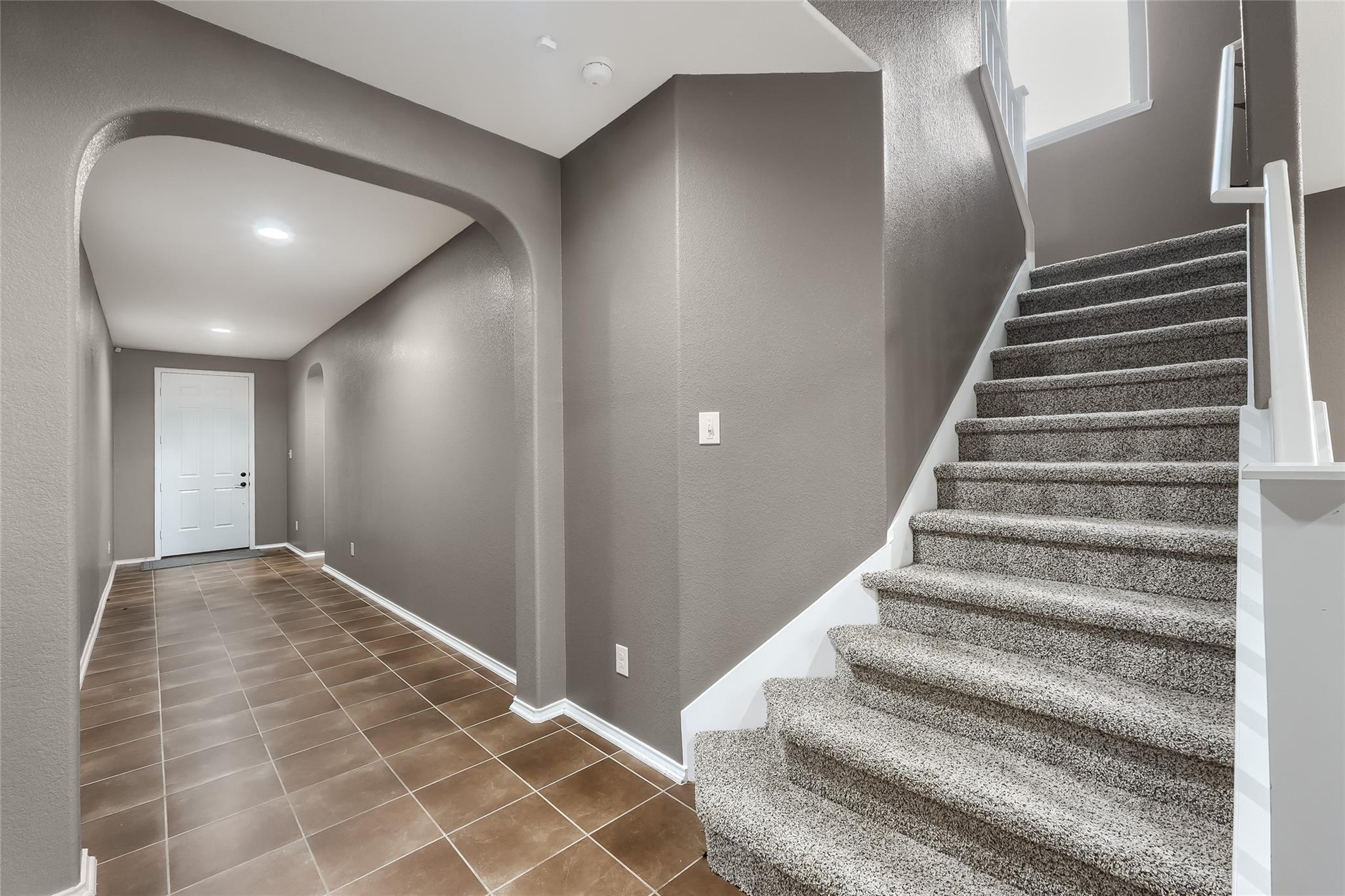 18808  Star Gazer Way photo 3